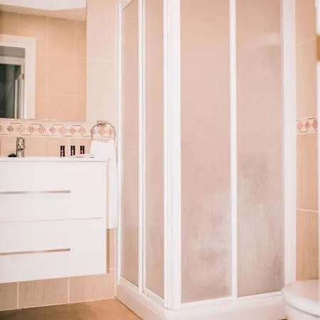 Semesterbostad Casa Naihu