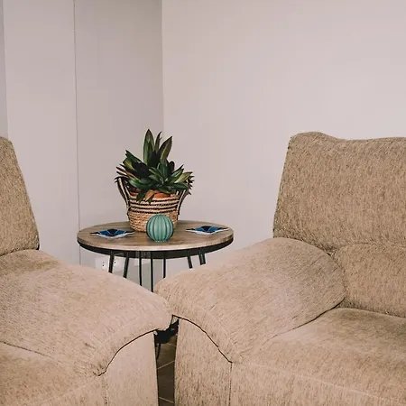 Semesterbostad Casa Naihu